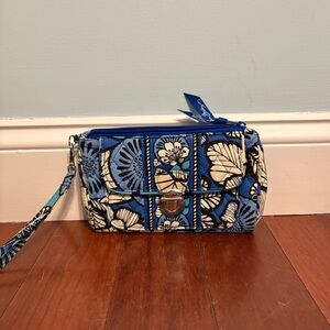 Vera Bradley Blue Floral Women's Bag